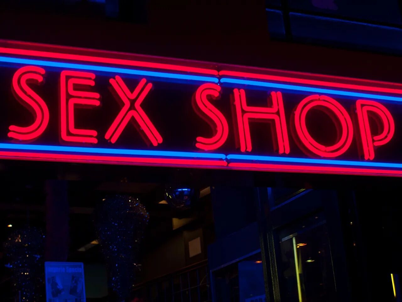 Como começar a vender sex shop